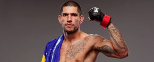 UFC-Vegas-50-Alex-Pereira-gana-el-duelo-entre-brasileros